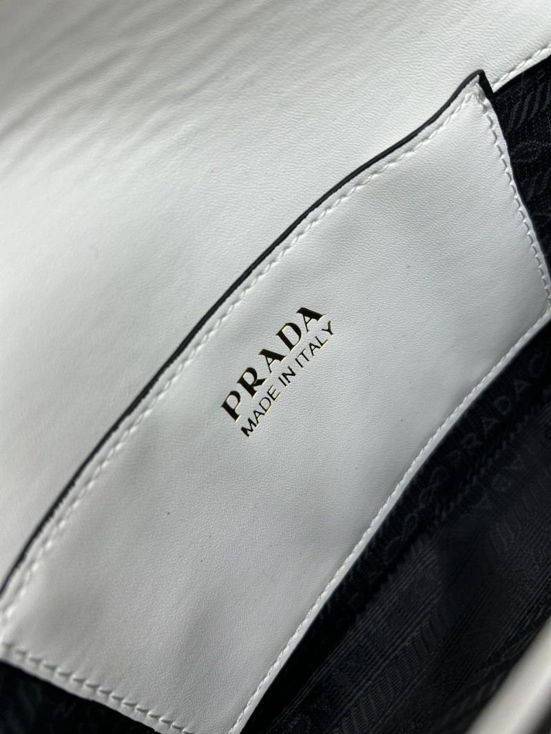 Pra*a satchel bags 4213-0138