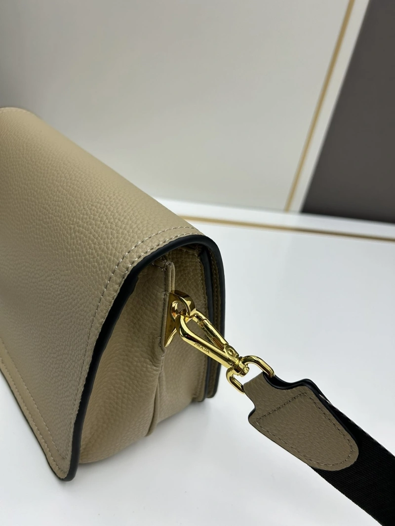 Pra*a satchel bags 4213-0166