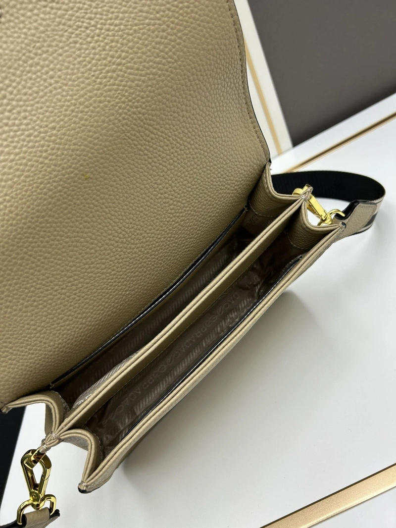 Pra*a satchel bags 4213-0166