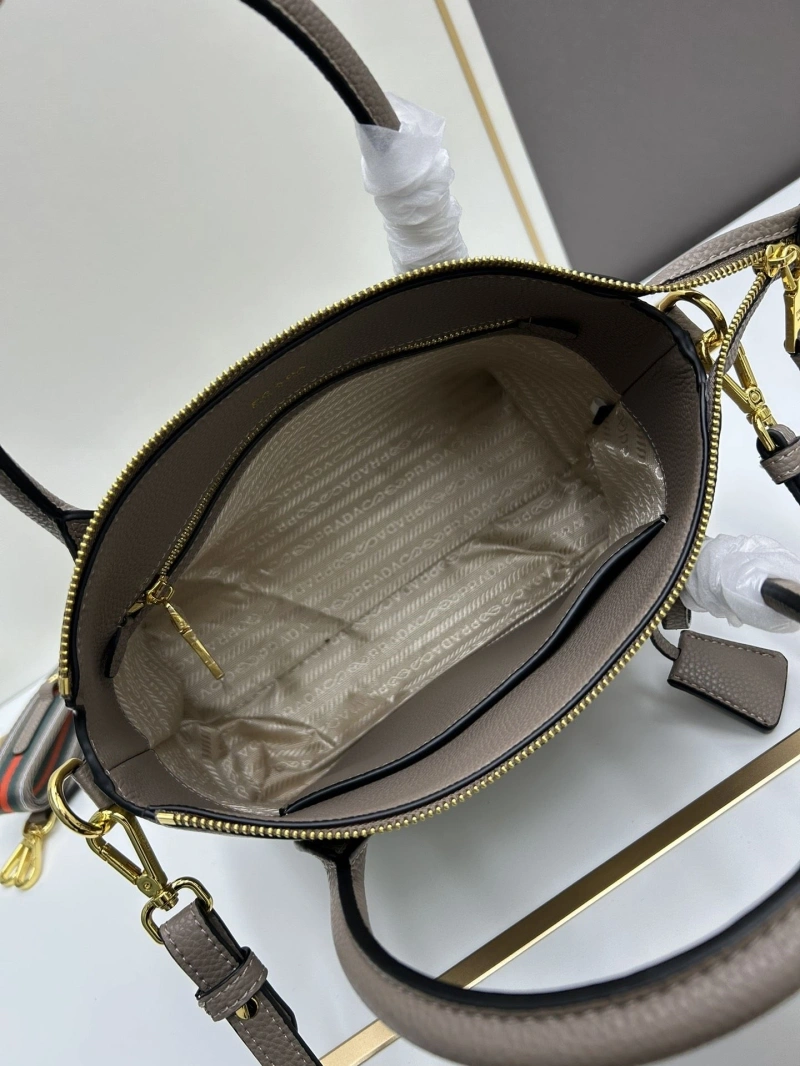 Pra*a top handle bags 4213-0180