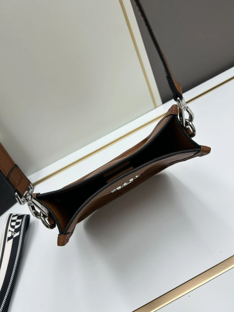 Pra*a satchel bags 4213-0187