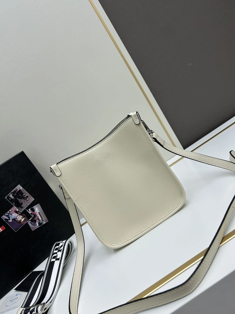Pra*a satchel bags 4213-0188