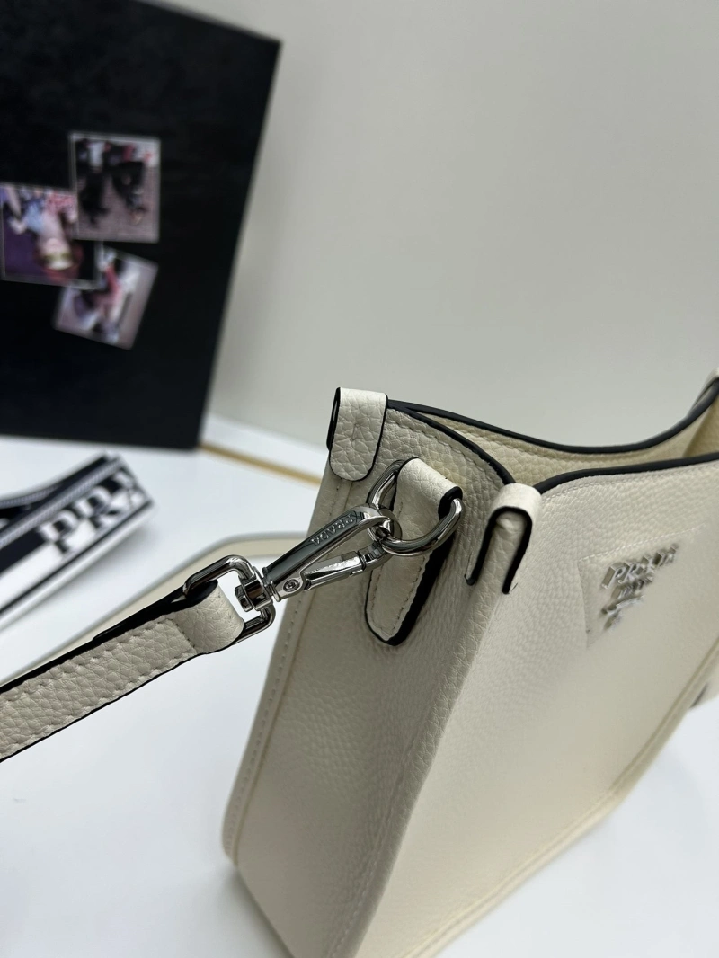 Pra*a satchel bags 4213-0188