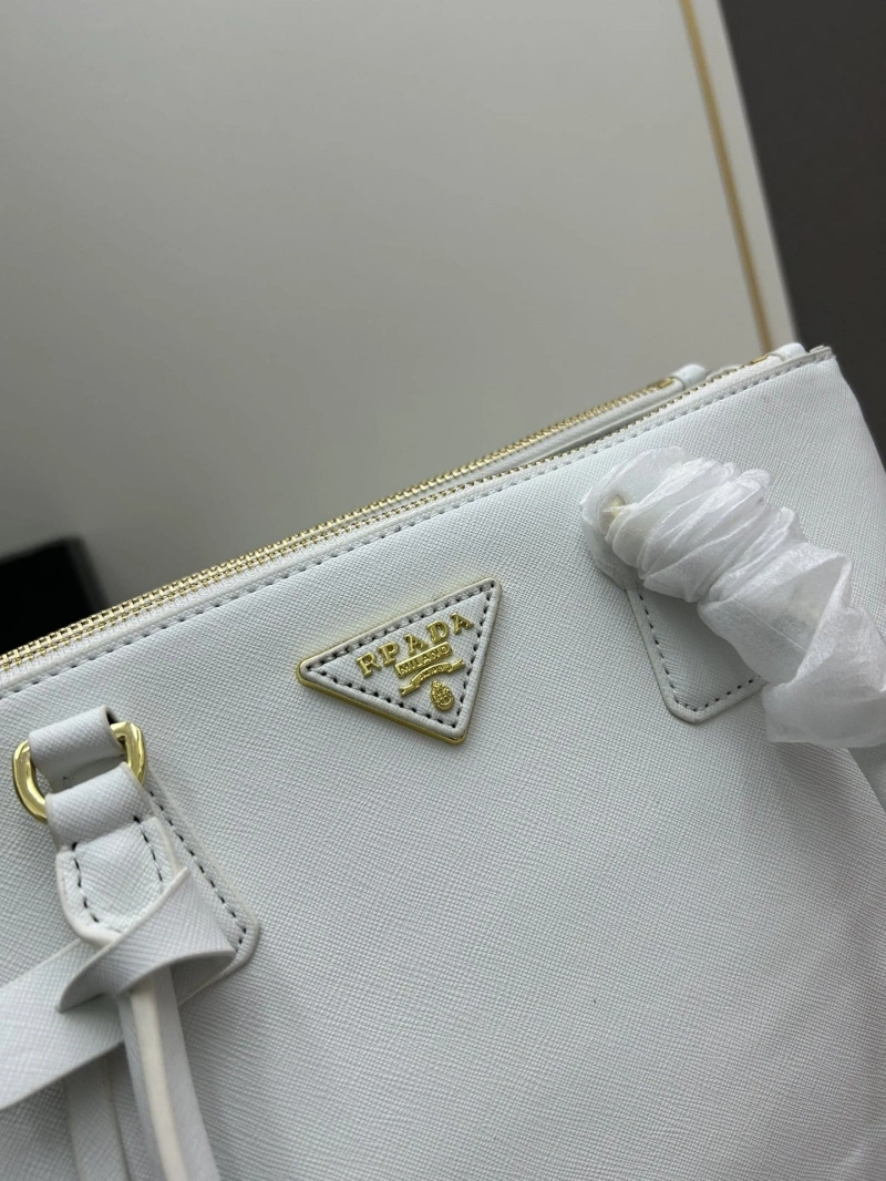 Pra*a top handle bags 4213-0218