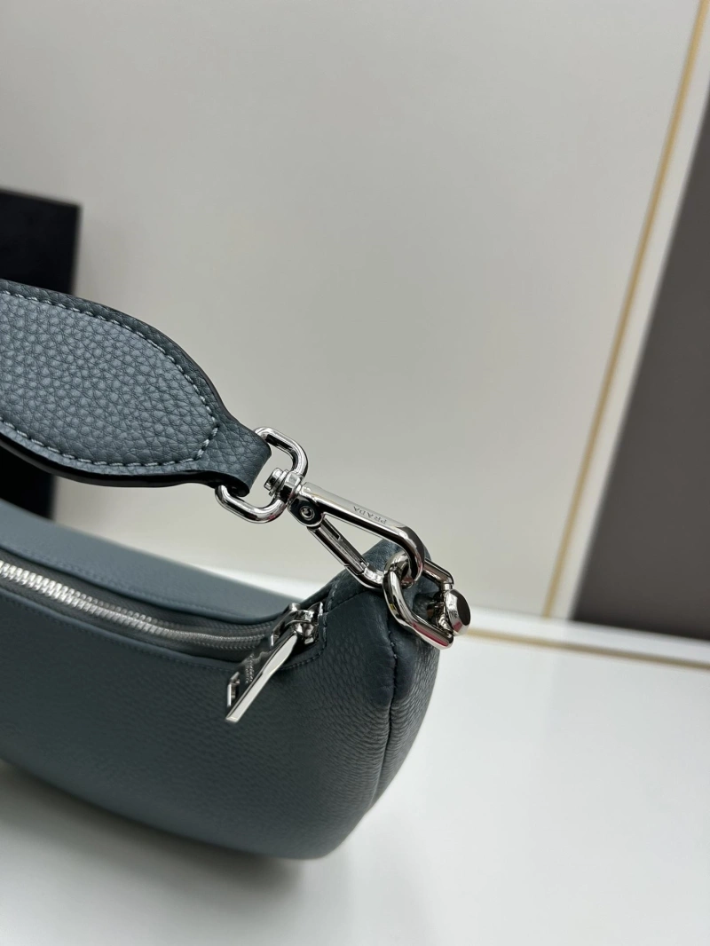 Pra*a satchel bags 4213-0230