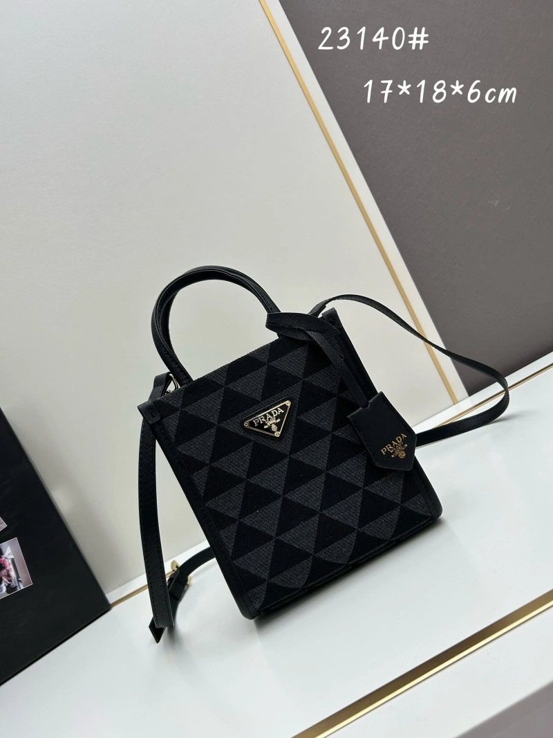 Pra*a shopping bags 4213-0239