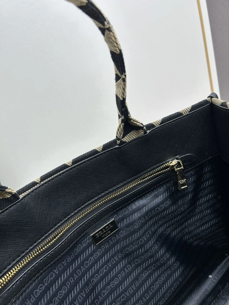 Pra*a shopping bags 4213-0244