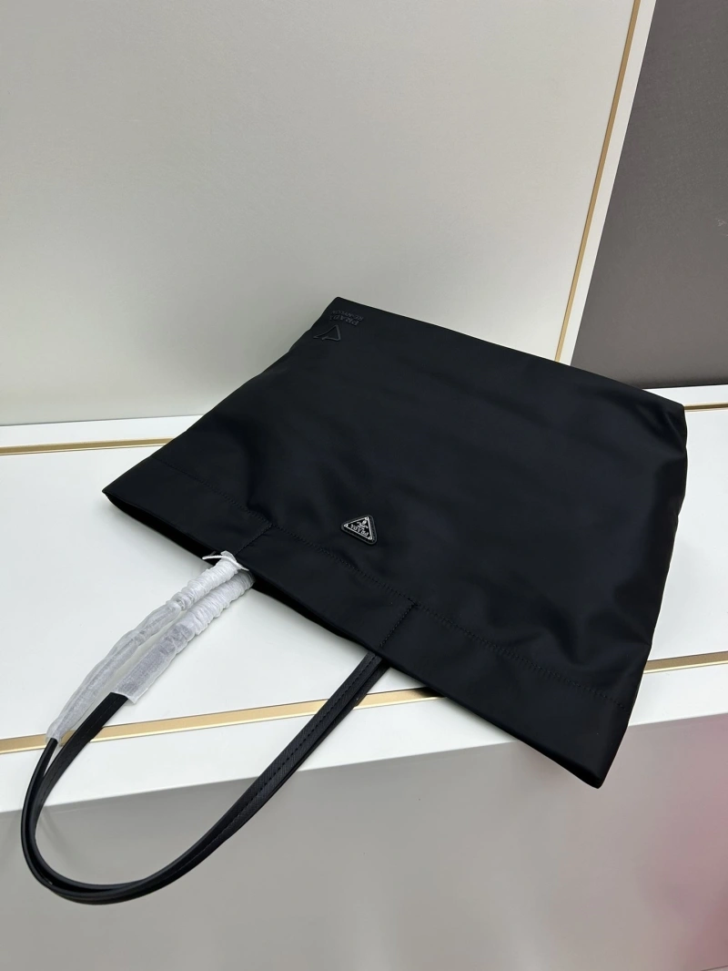 Pra*a shopping bags 4213-0255