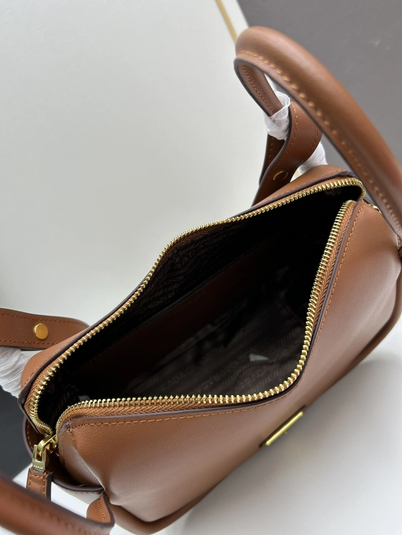 Pra*a satchel bags 4213-0304