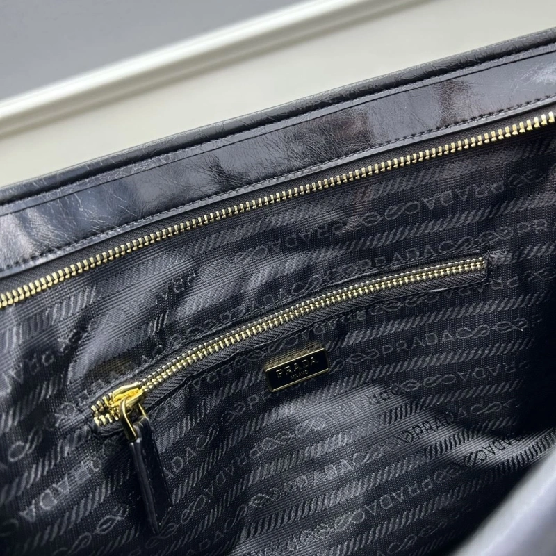 Pra*a satchel bags 4213-0308