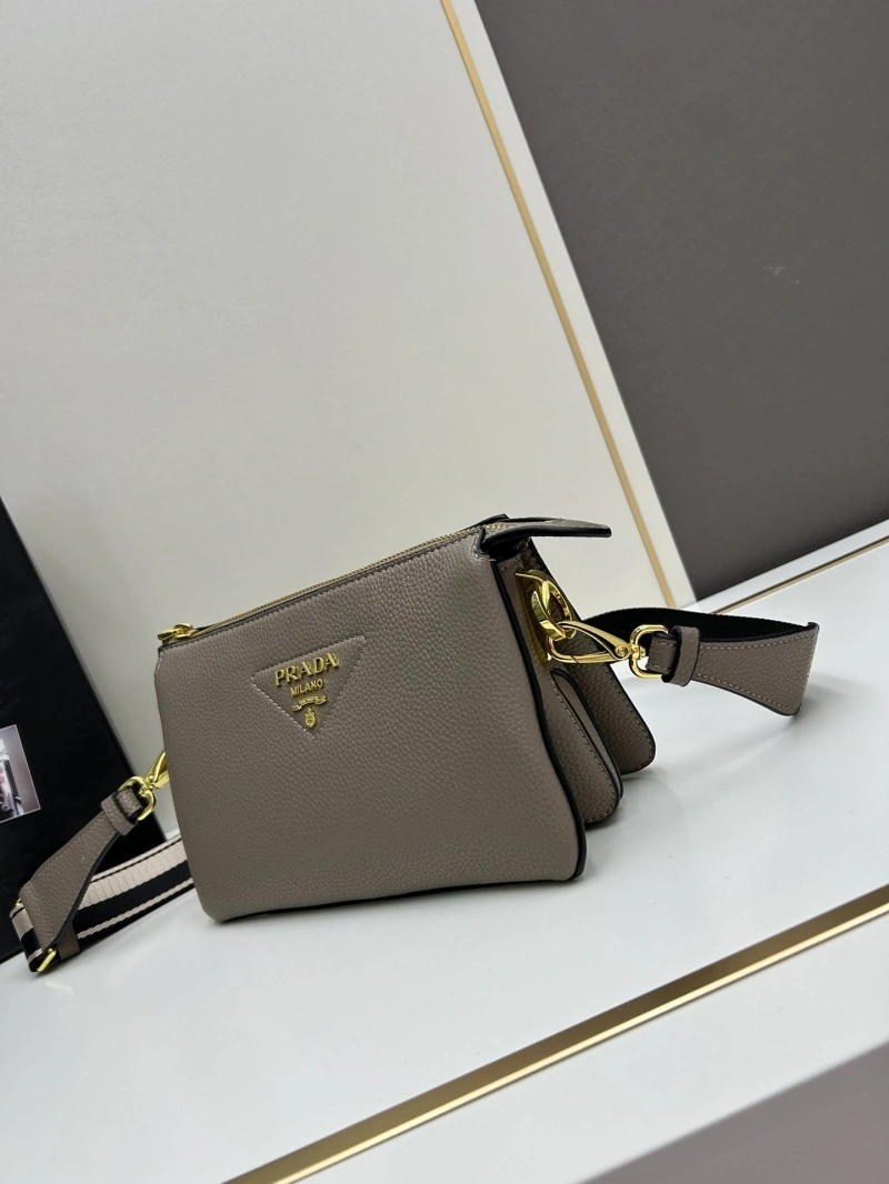 Pra*a satchel bags 4213-0321