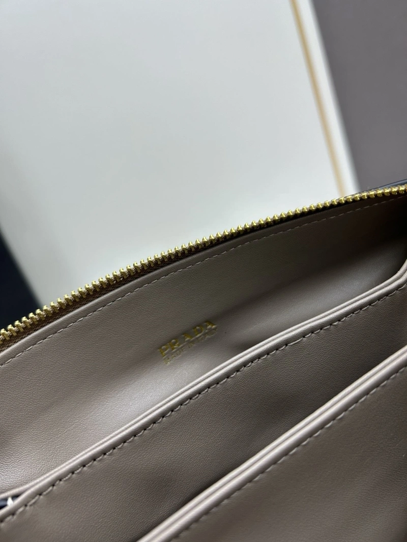 Pra*a satchel bags 4213-0321
