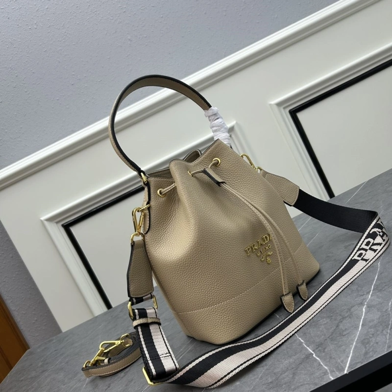 Pra*a satchel bags 4213-0330