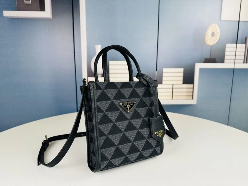 Pra*a shopping bags 4213-0383