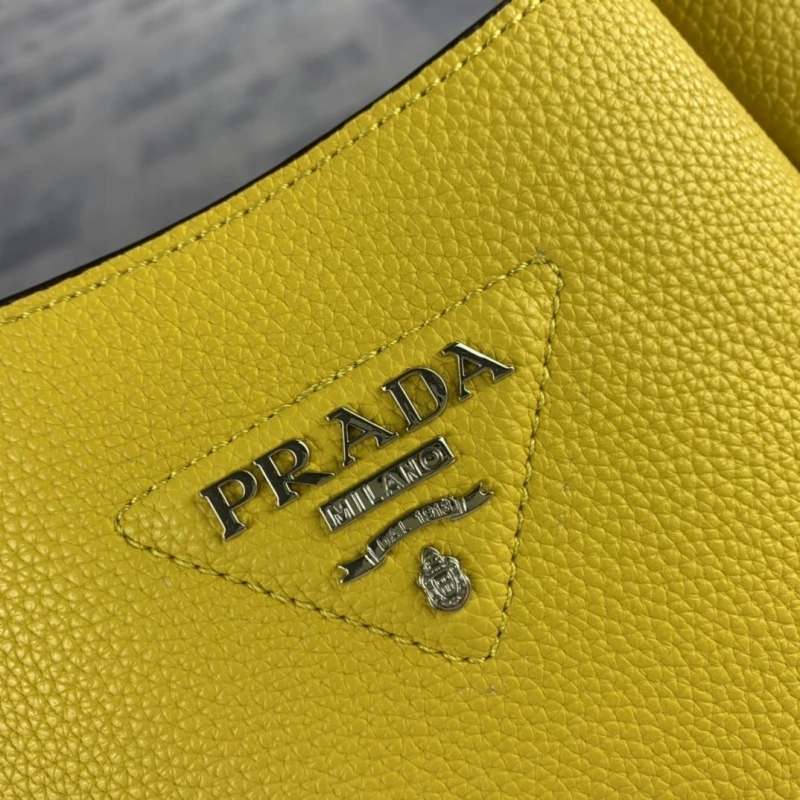 Pra*a shopping bags 4213-0425