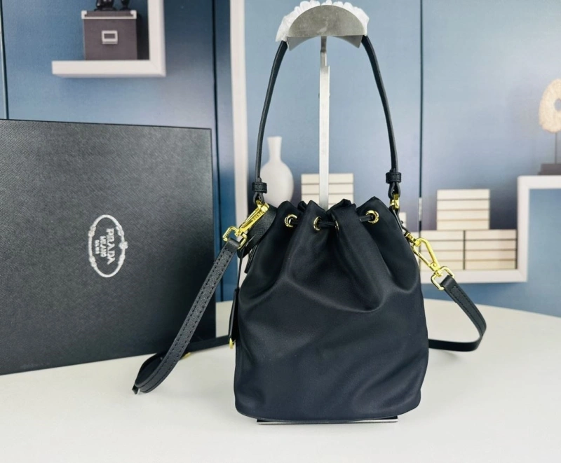 Pra*a bucket bags 4213-0442