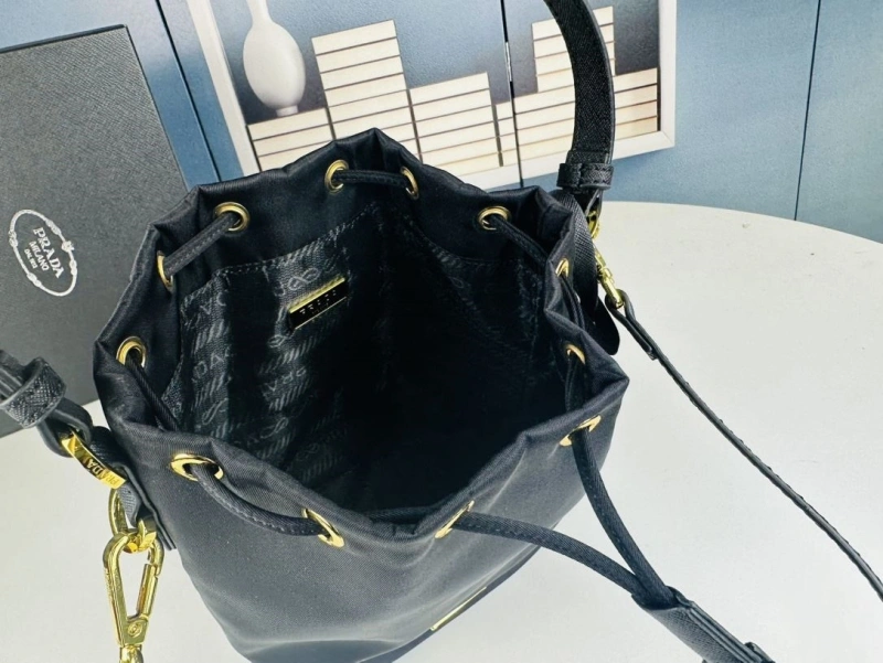 Pra*a bucket bags 4213-0442