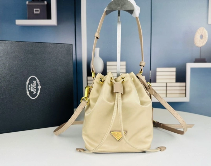 Pra*a bucket bags 4213-0443