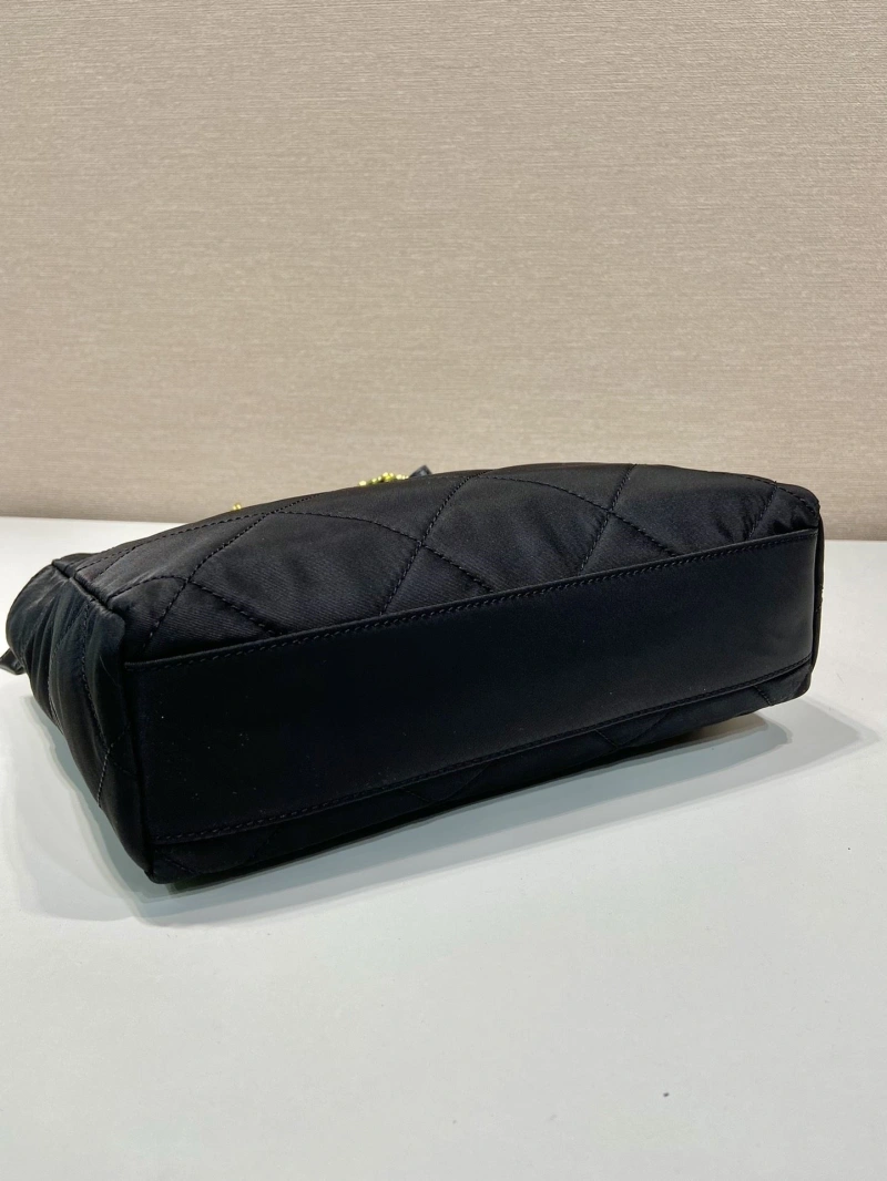 Pra*a satchel bags 4213-0548