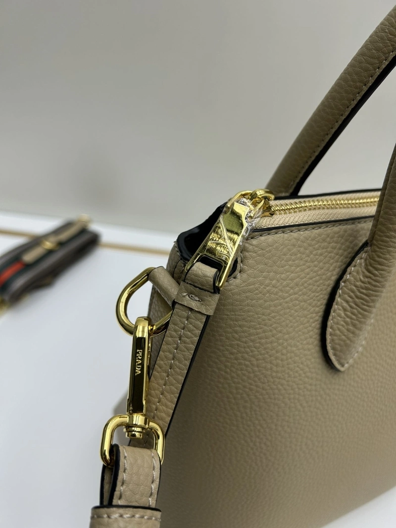 Pra*a top handle bags 4213a-0201
