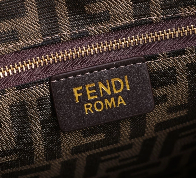 F**di shopping bags 4220-0017