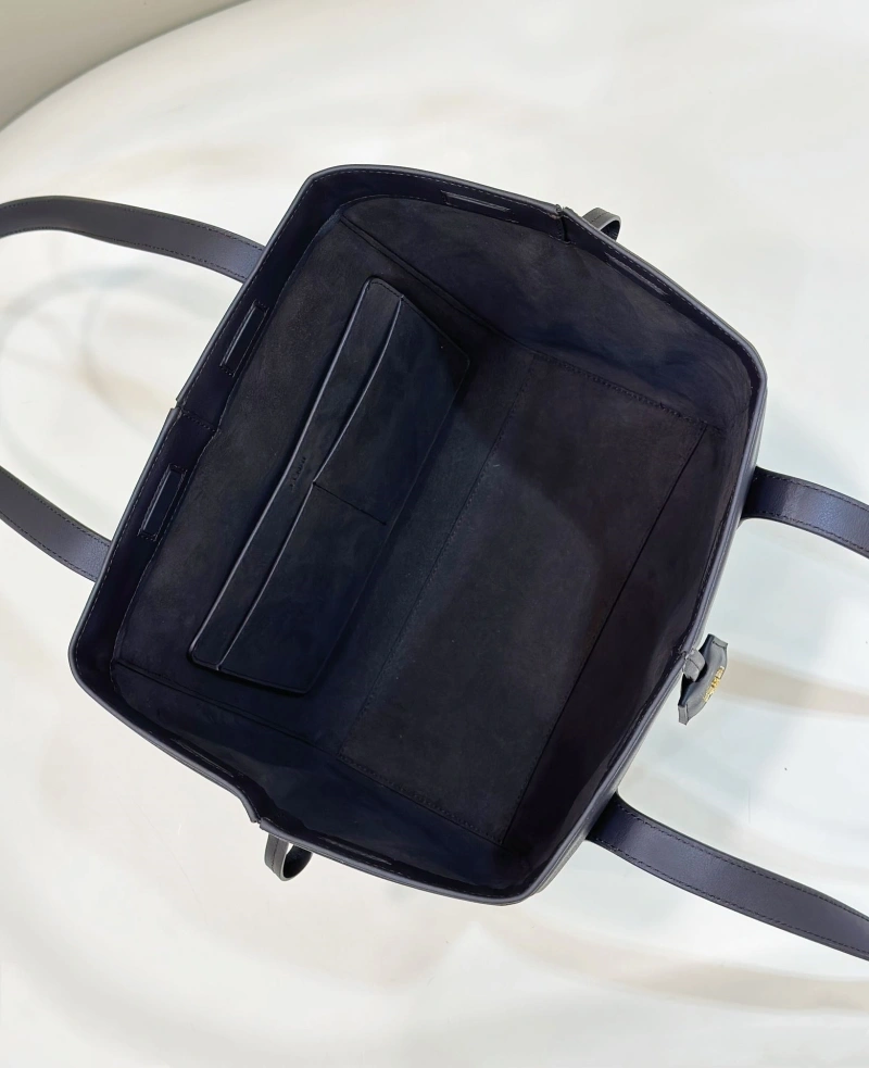 F**di top handle bags 4220-0031