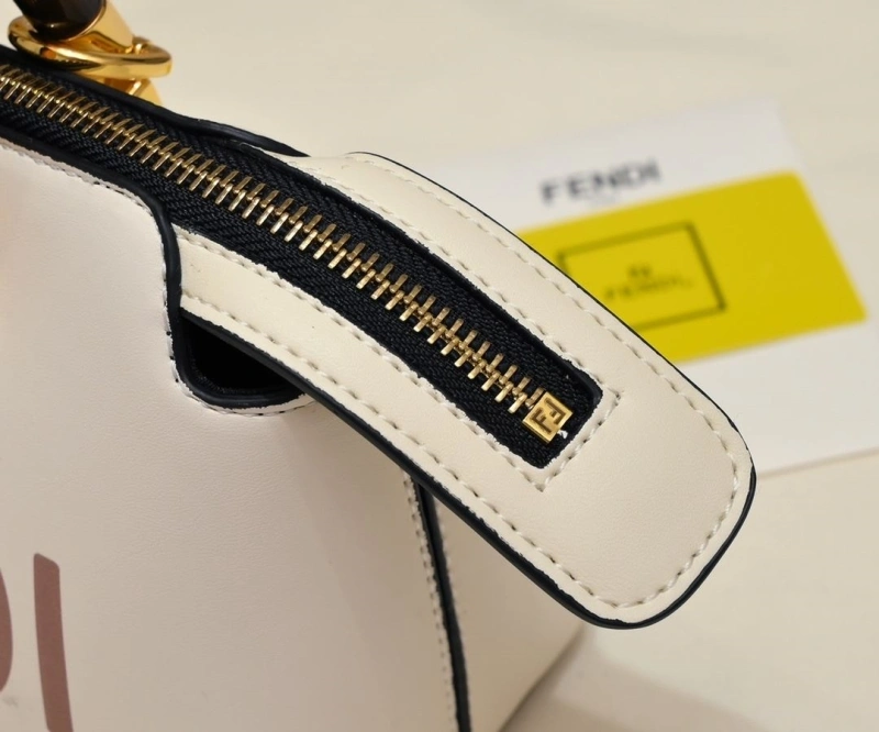 F**di top handle bags 4220-0047