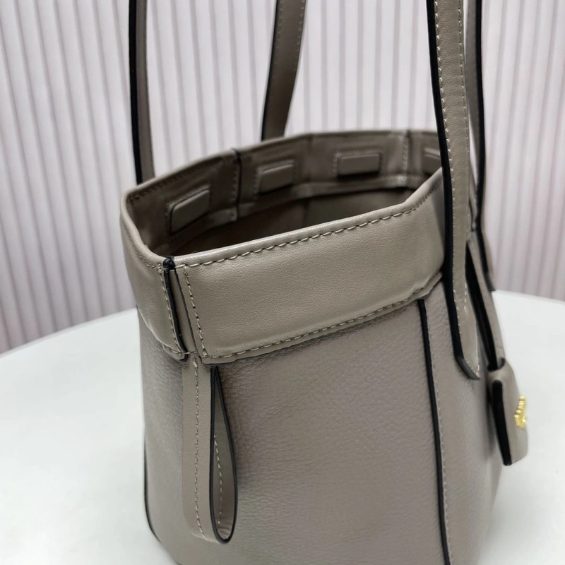 F**di top handle bags 4220-0072