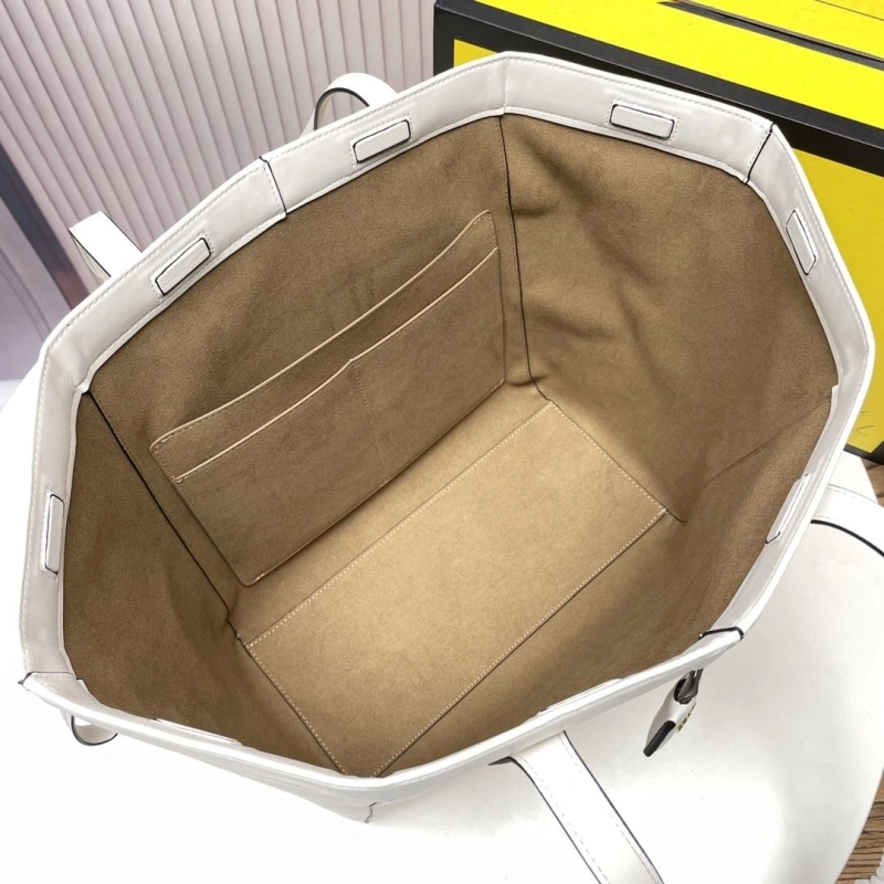 F**di shopping bags 4220-0082