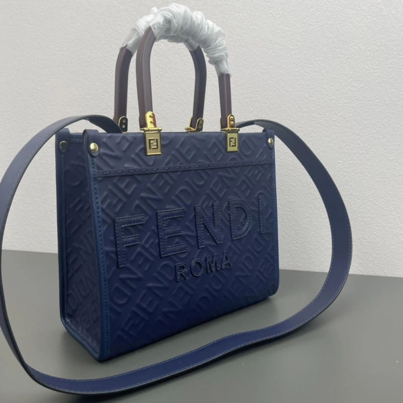 F**di shopping bags 4220-0087