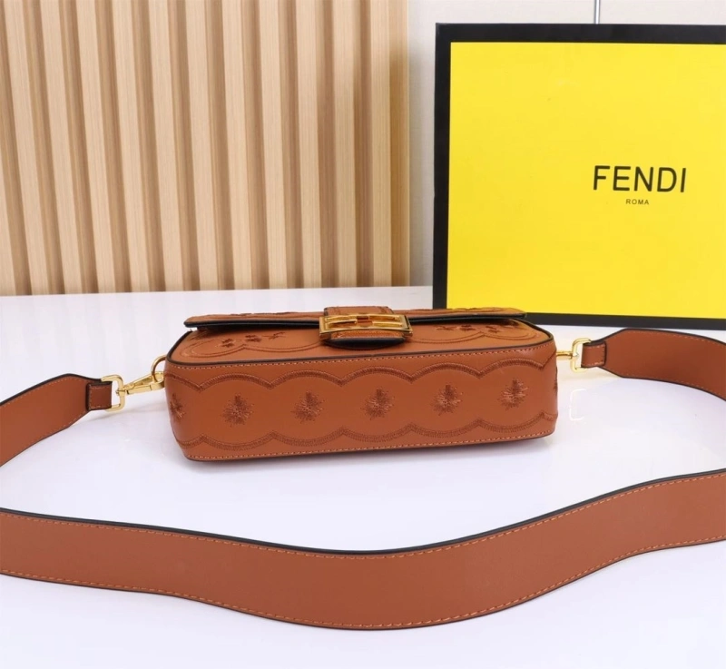 F**di top handle bags 4220-0092
