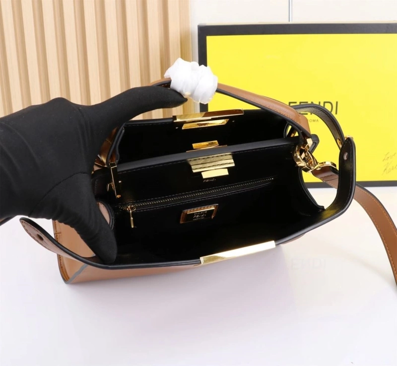 F**di top handle bags 4220-0126