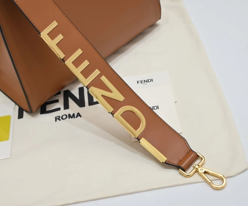 F**di shopping bags 4220-0227
