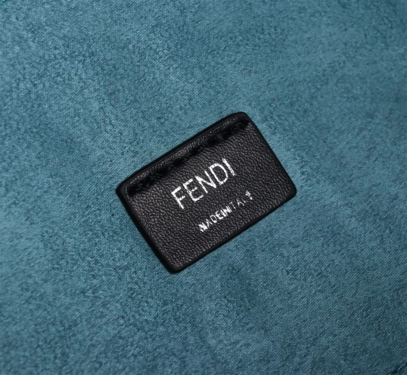F**di shopping bags 4220-0238