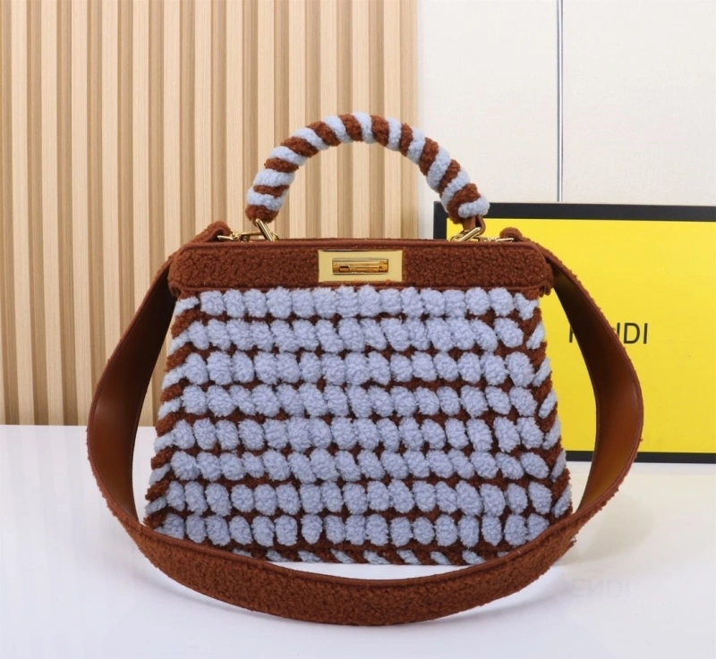 F**di shopping bags 4220-0257