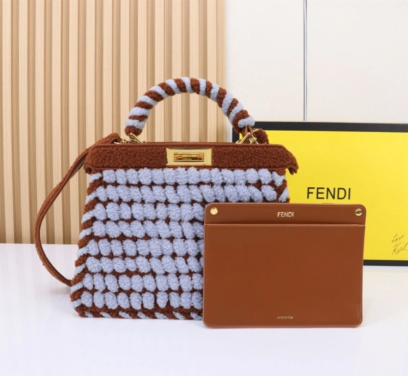 F**di shopping bags 4220-0257