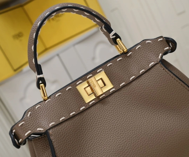 F**di shopping bags 4220-0269