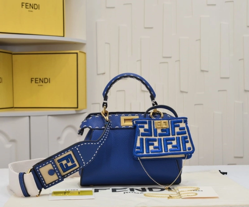 F**di shopping bags 4220-0272