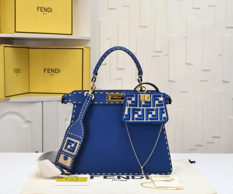 F**di shopping bags 4220-0275