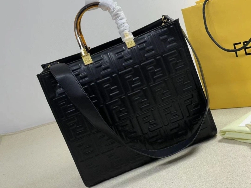F**di shopping bags 4220-0288