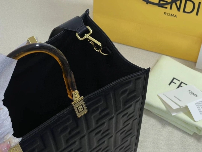 F**di shopping bags 4220-0288
