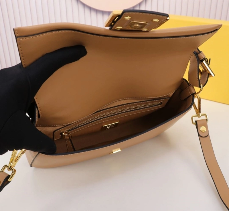 F**di top handle bags 4220-0297