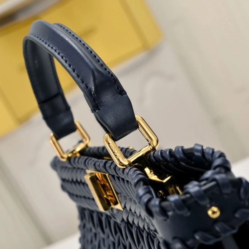 F**di top handle bags 4220-0323