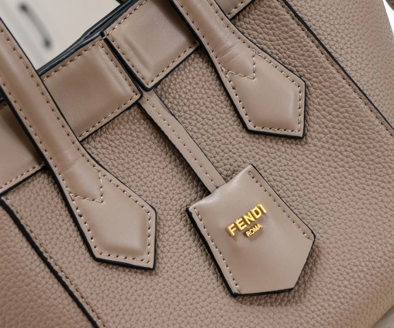 F**di shopping bags 4220-0339