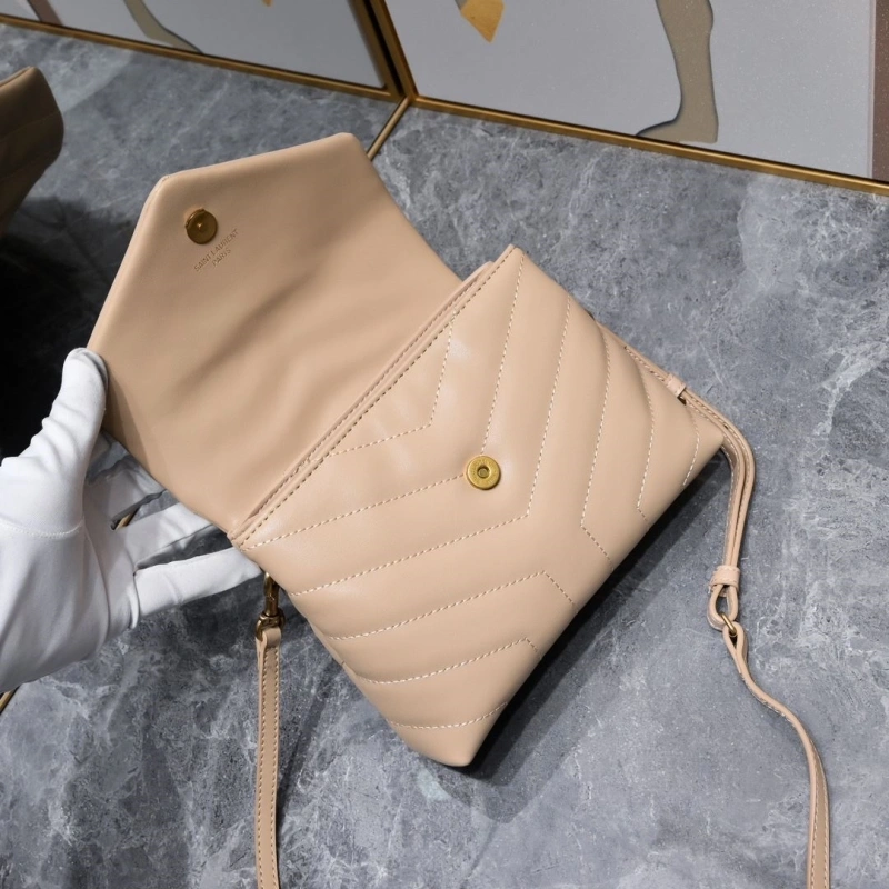 Y51 satchel bags 4220-0384