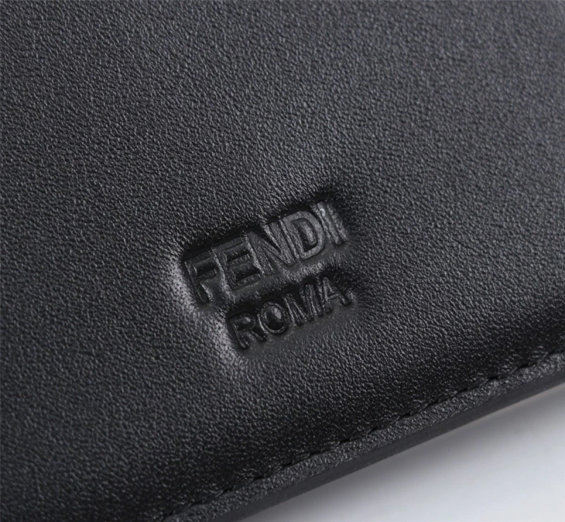 F**di wallets 4220a-0068
