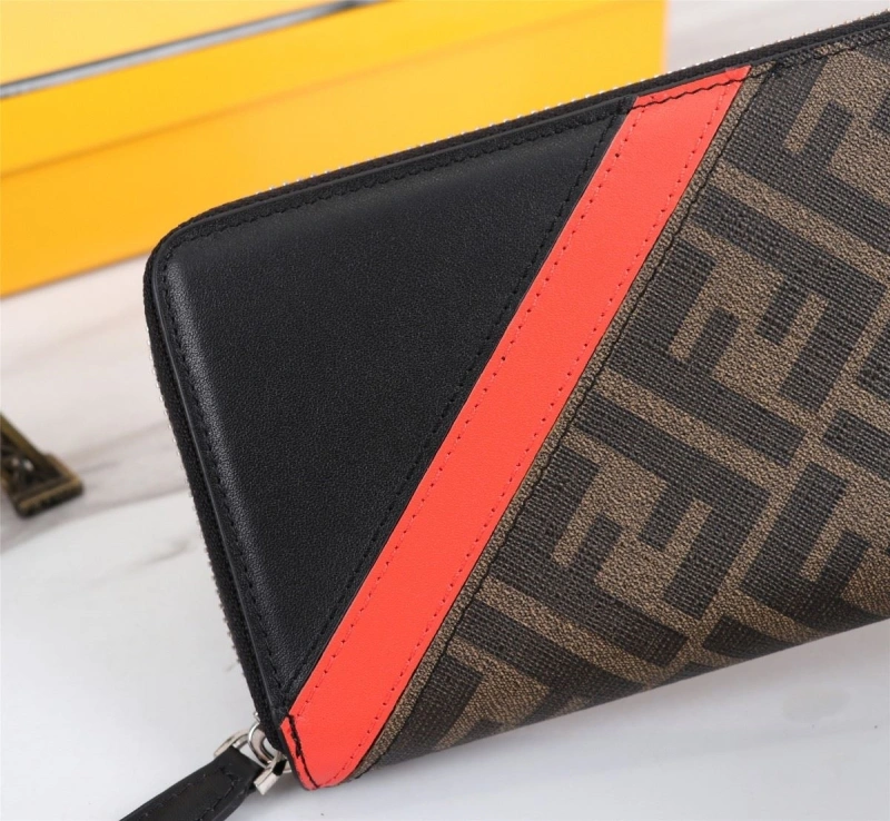 F**di wallets 4220a-0081