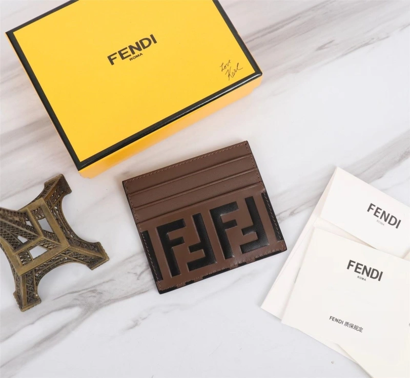 F**di wallets 4220a-0093