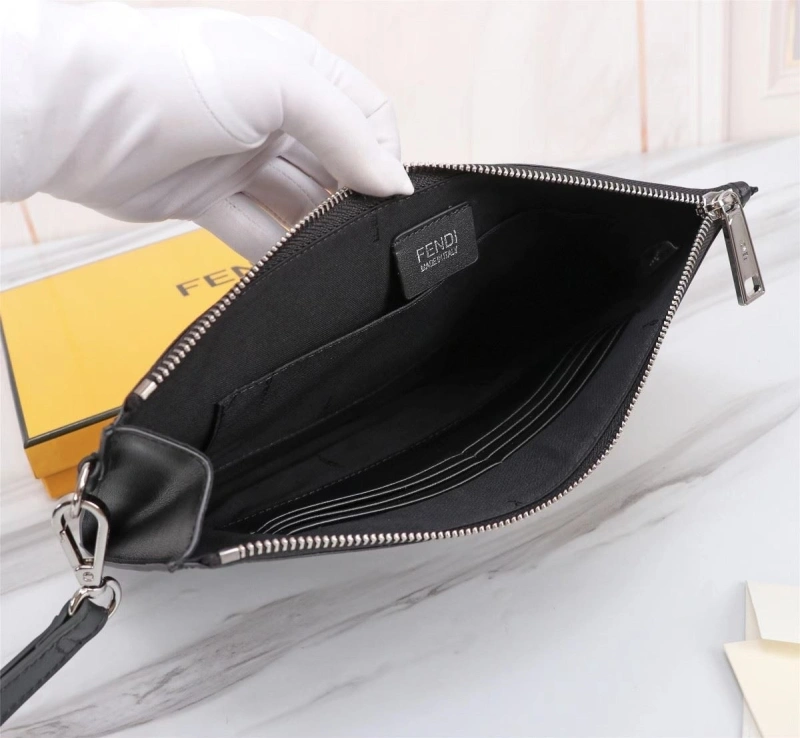 F**di cluth bags 4220a-0108