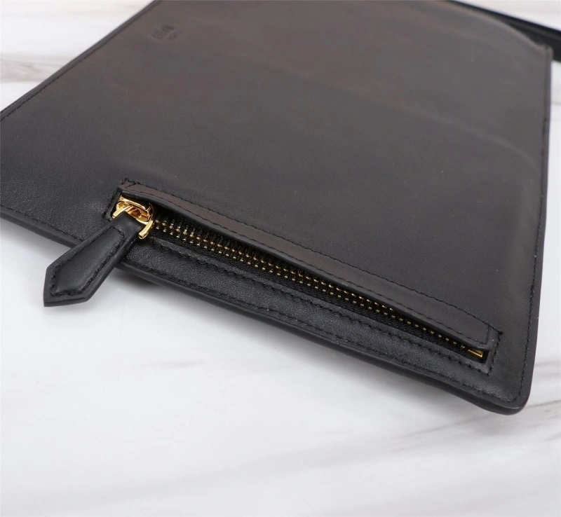 F**di cluth bags 4220a-0109